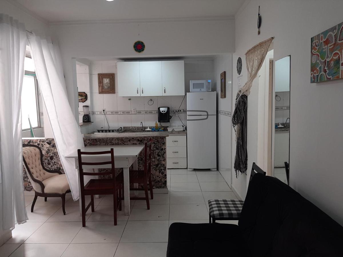 Apartamento Vento E Mar - 2 Quartos Com Sacada Na Quadra Da Praia Do Gonzaga Santos  Buitenkant foto