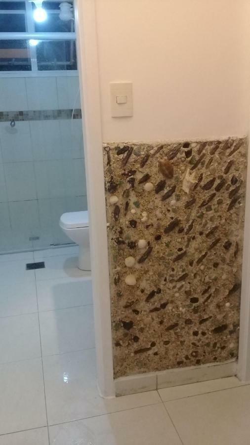 Apartamento Vento E Mar - 2 Quartos Com Sacada Na Quadra Da Praia Do Gonzaga Santos  Buitenkant foto